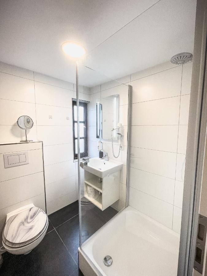 Hotel Kavala Lohmar Ngoại thất bức ảnh