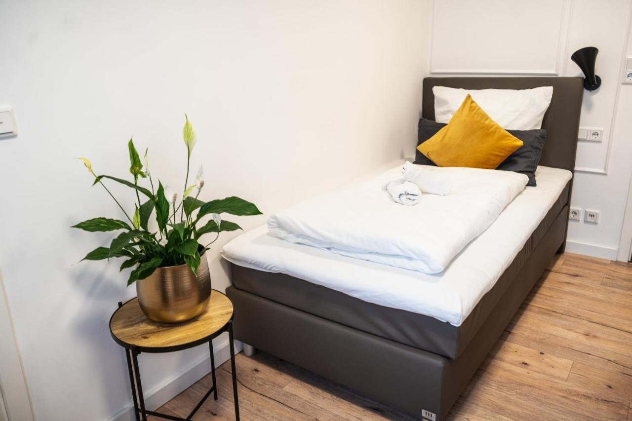 Hotel Kavala Lohmar Ngoại thất bức ảnh