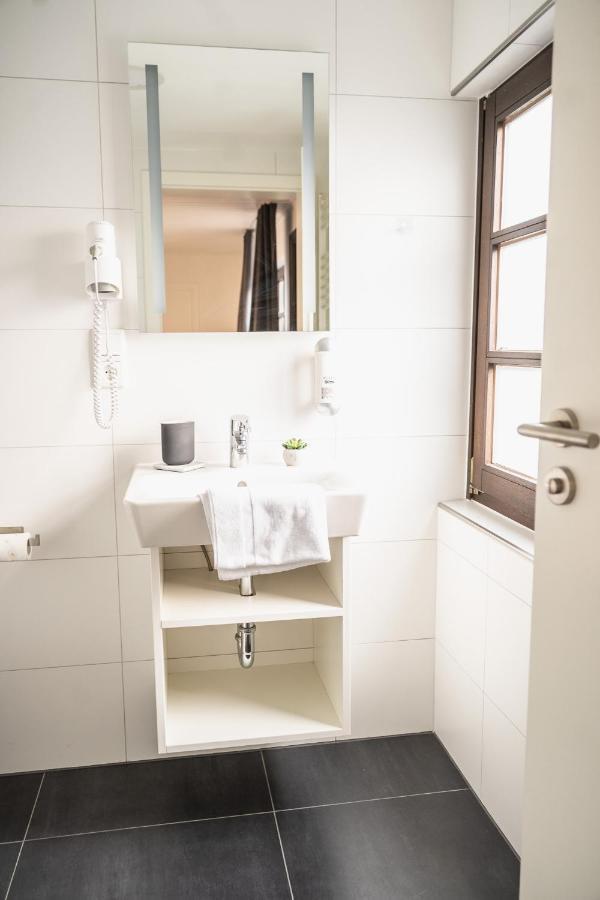 Hotel Kavala Lohmar Ngoại thất bức ảnh
